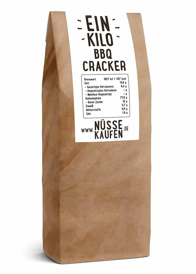 Eine Tüte mit 1 Kilogramm BBQ Cracker von NüsseKaufen.de